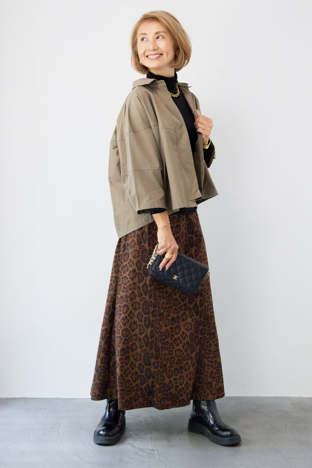 バックコクーンショートシャツ