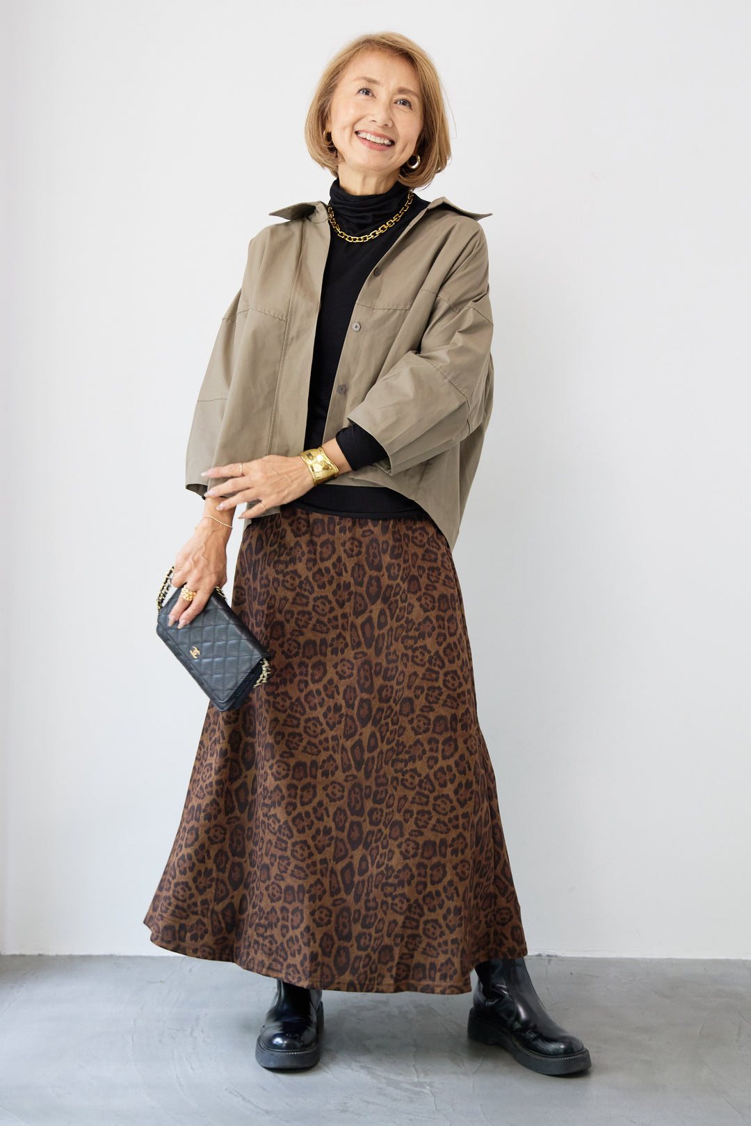 バックコクーンショートシャツ