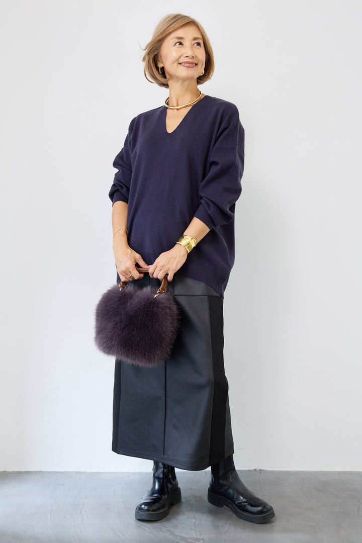 【防静電気】Vネックドルマンやわもちニット