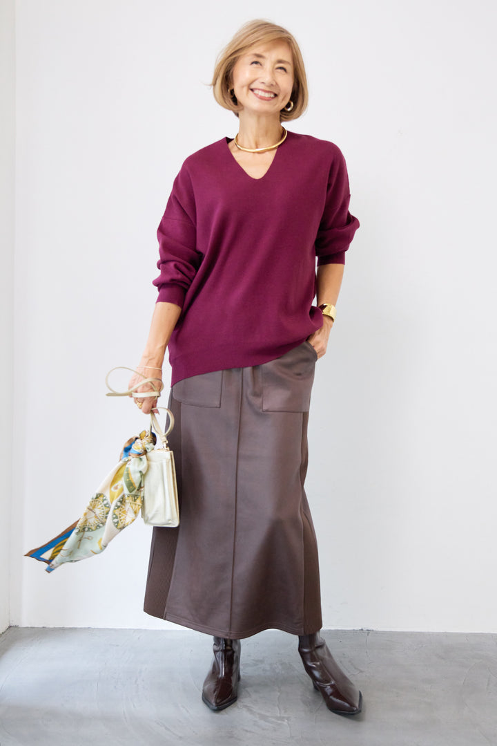 【防静電気】Vネックドルマンやわもちニット