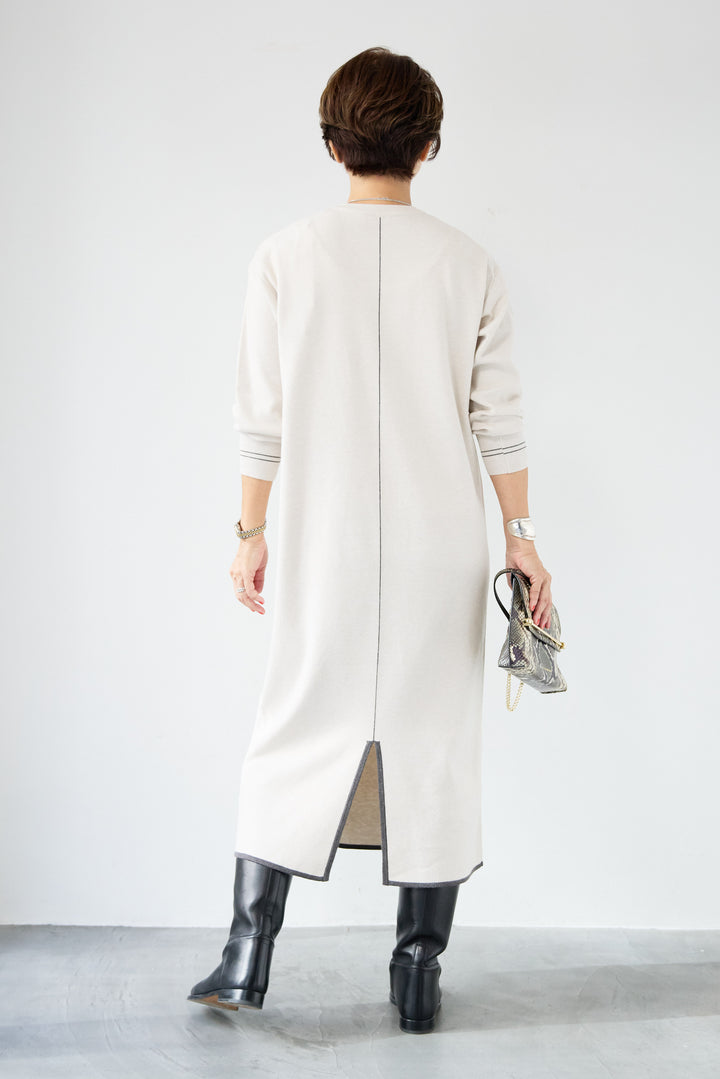 【防静電気】配色ラインやわもちニットクルーネックワンピース