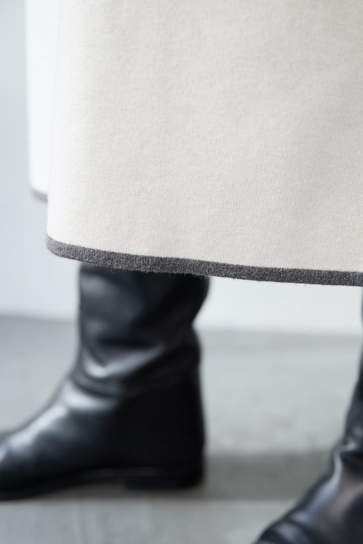 【防静電気】配色ラインやわもちニットクルーネックワンピース