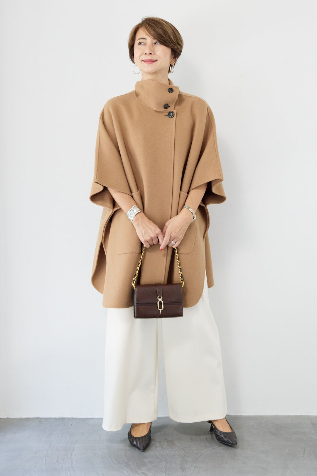 スタンドネックポンチョウールコート