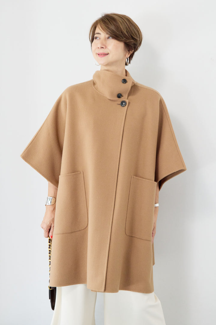 スタンドネックポンチョウールコート