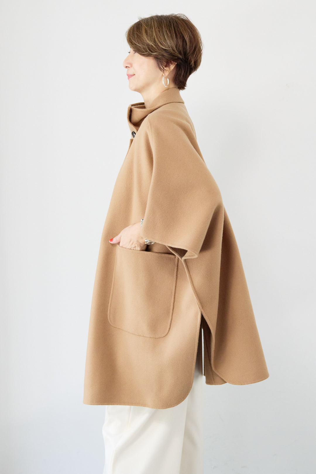 スタンドネックポンチョウールコート