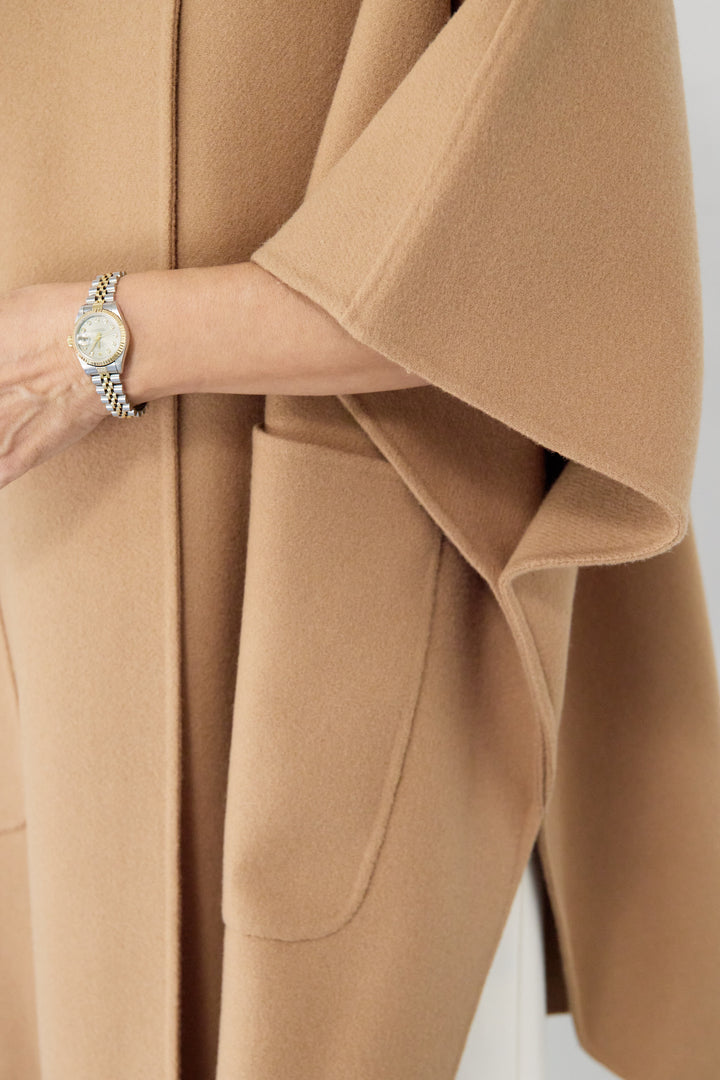 スタンドネックポンチョウールコート