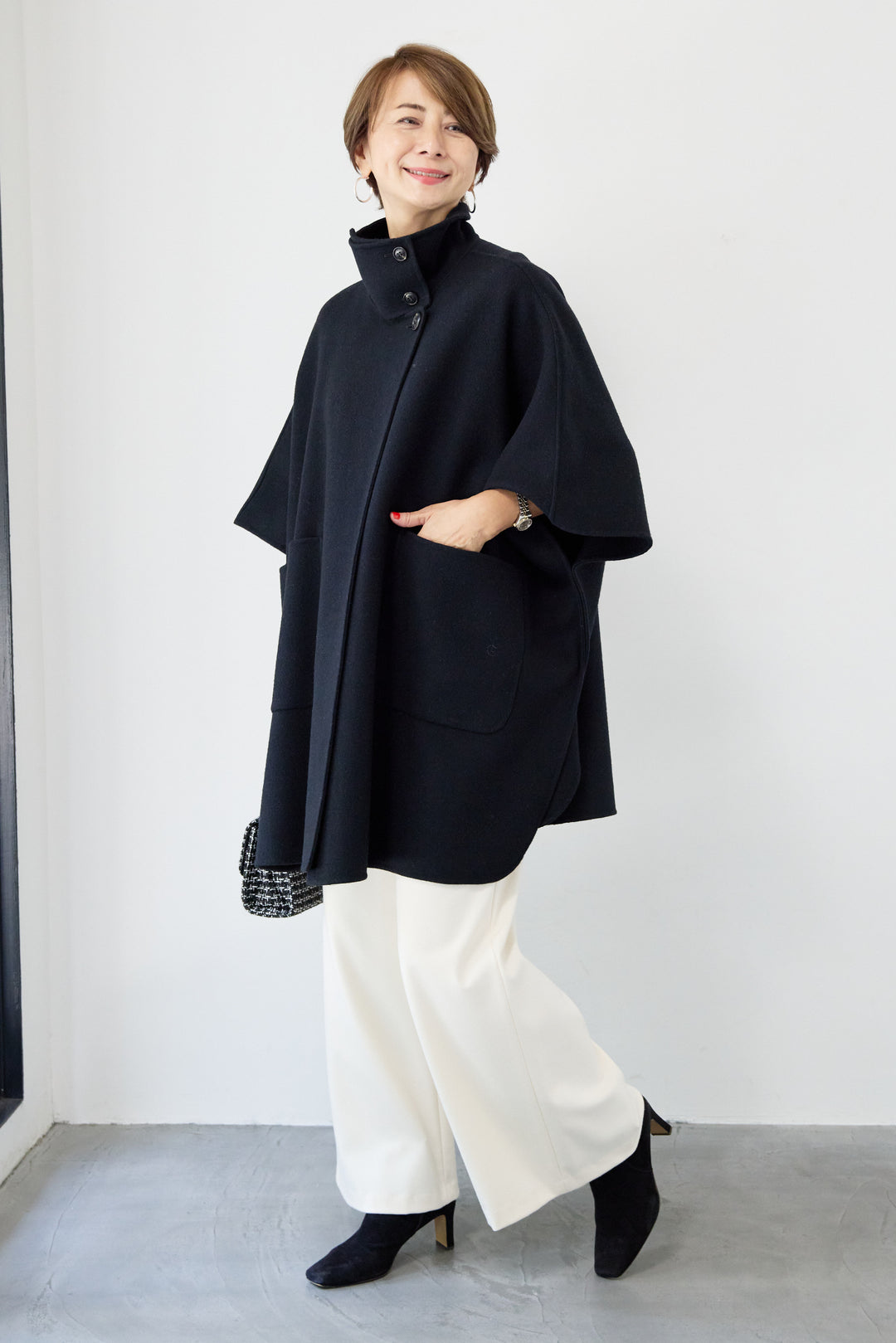 スタンドネックポンチョウールコート