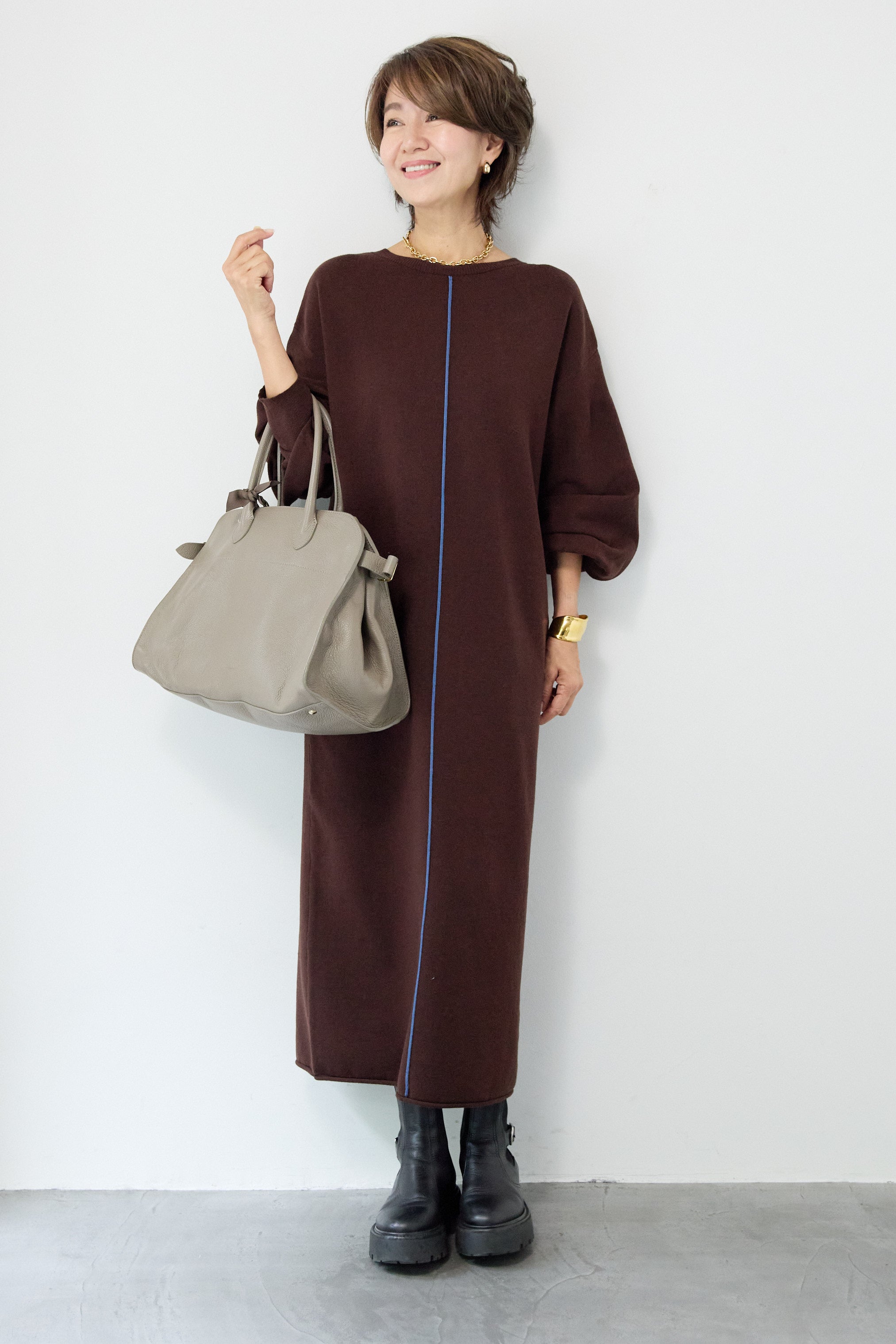 【リー】PLUS OTO.HA バックラインやわもちニットワンピース 防静電気】前後2WAY配色ラインやわもちニットワンピース – plusotoha