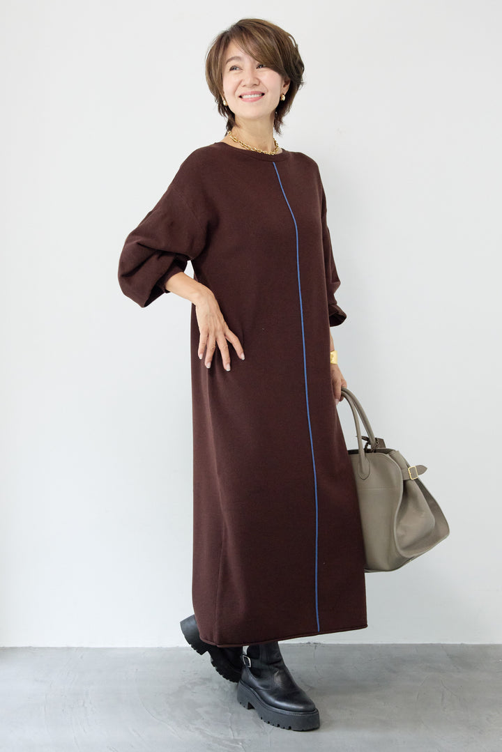 【防静電気】前後2WAY配色ラインやわもちニットワンピース