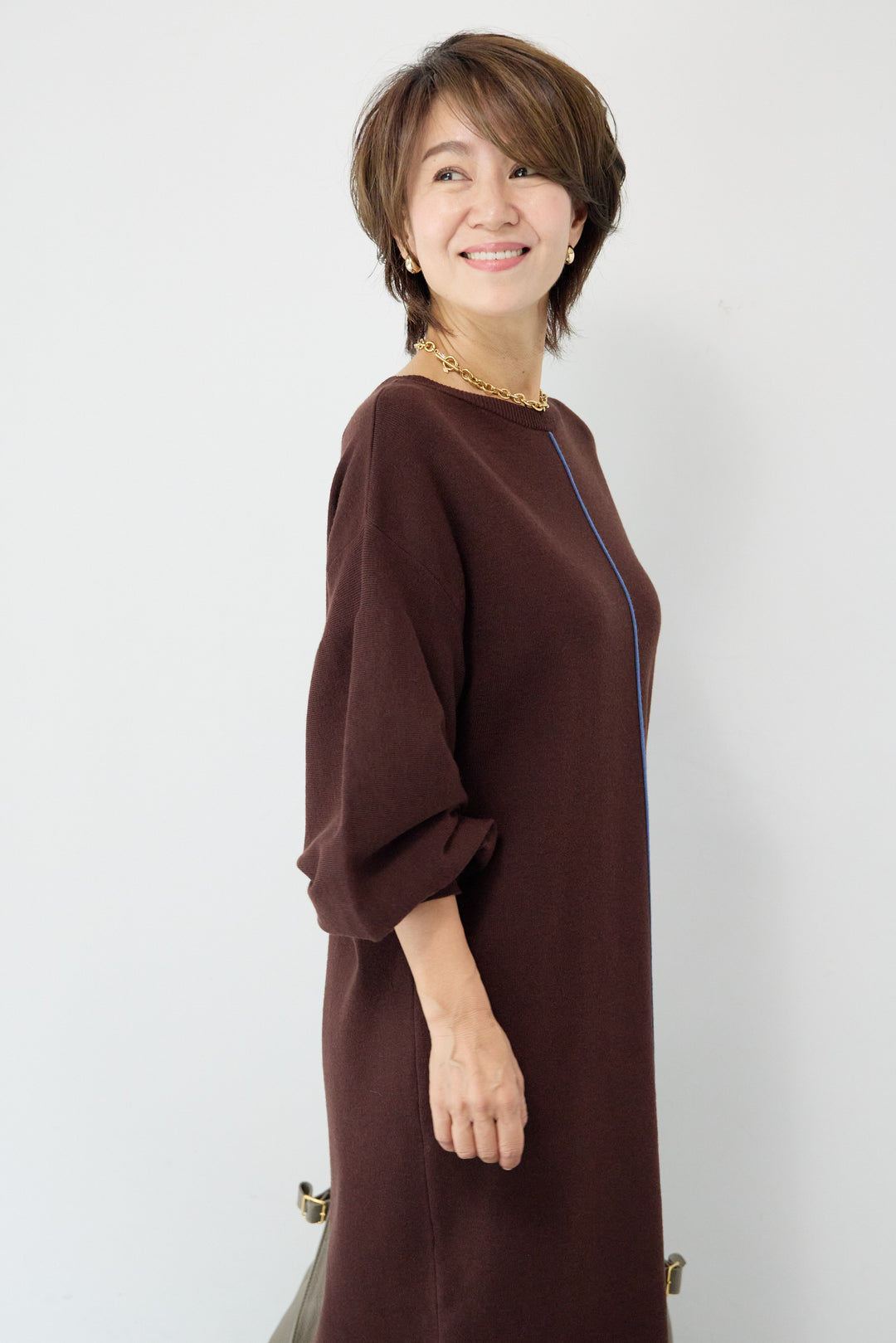 【防静電気】前後2WAY配色ラインやわもちニットワンピース