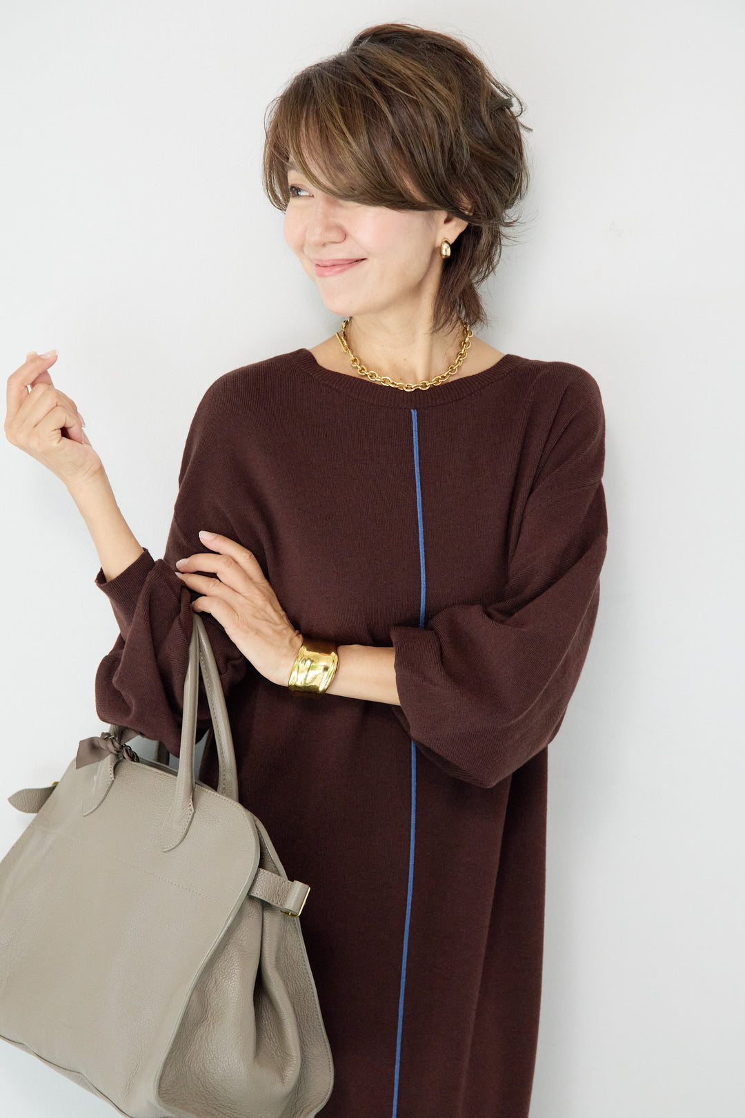 【防静電気】前後2WAY配色ラインやわもちニットワンピース