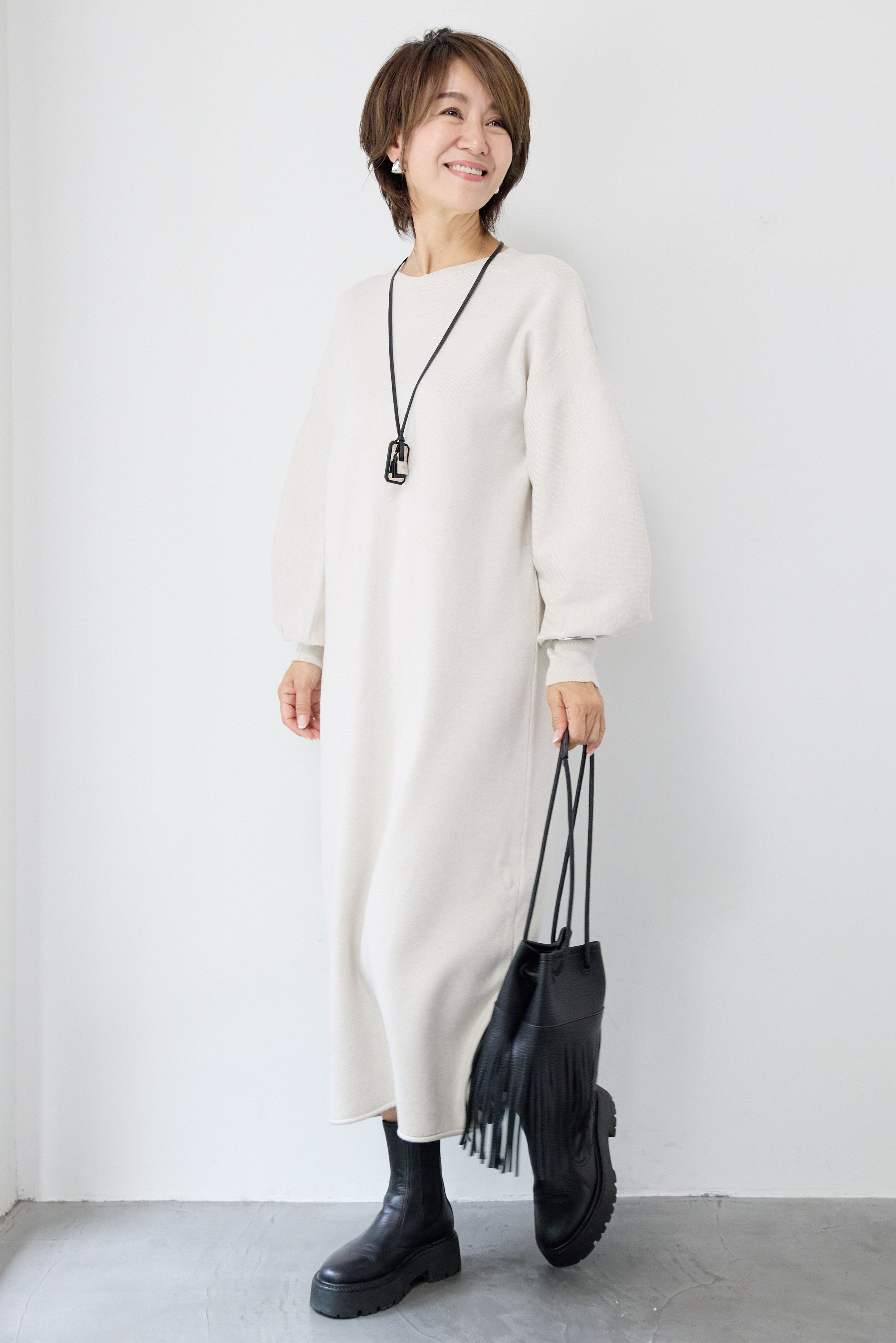 防静電気】前後2WAY配色ラインやわもちニットワンピース – plusotoha