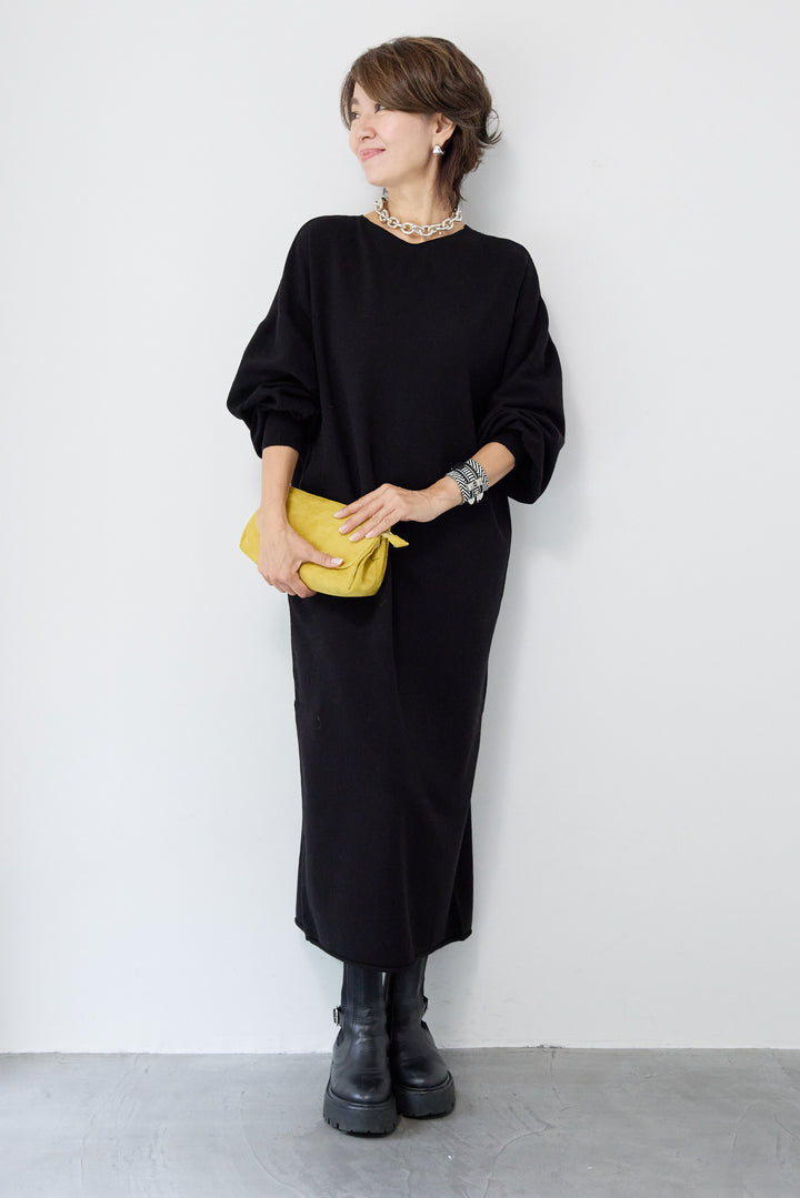 【防静電気】前後2WAY配色ラインやわもちニットワンピース