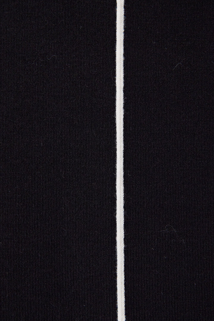 【防静電気】前後2WAY配色ラインやわもちニットワンピース