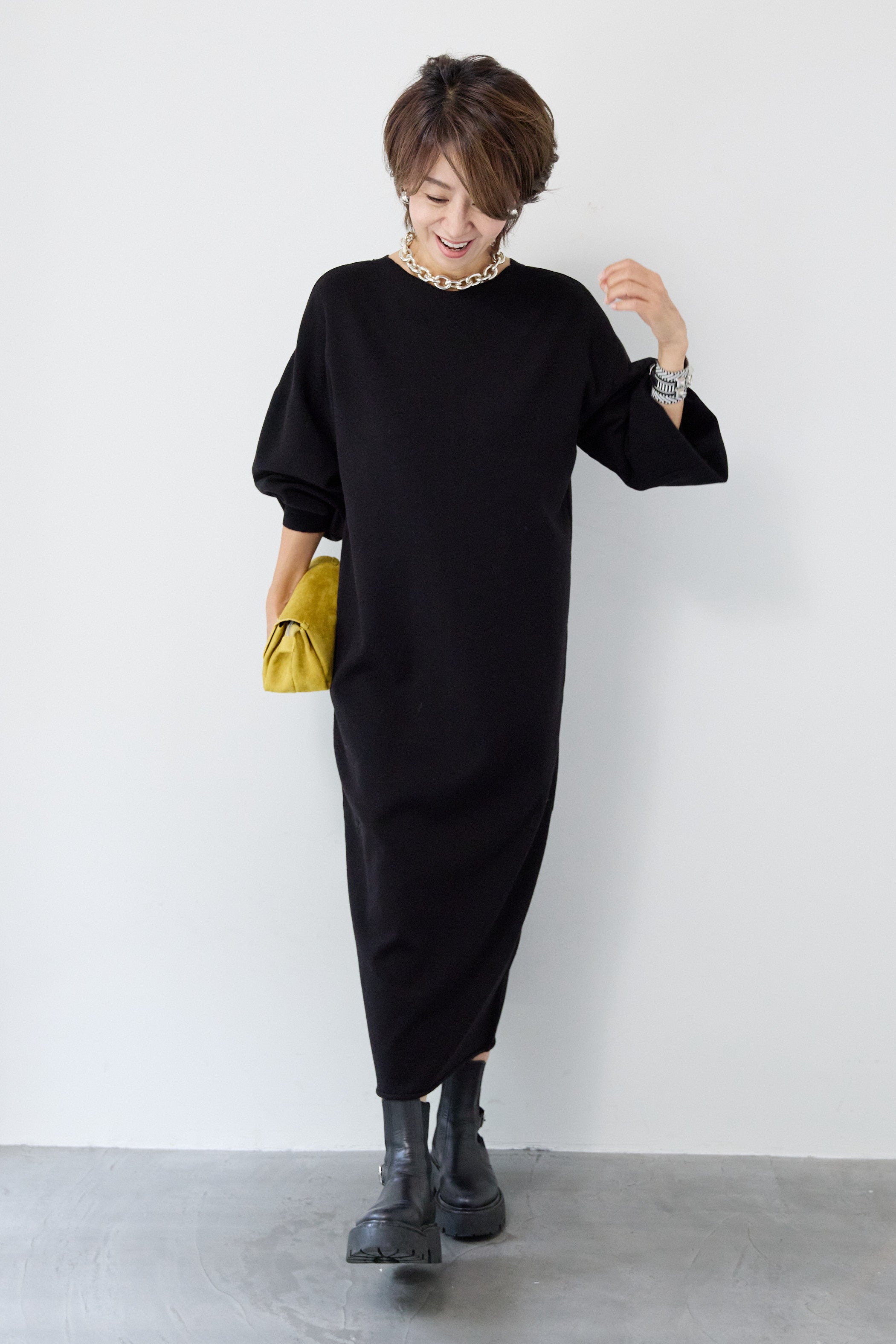 防静電気】前後2WAY配色ラインやわもちニットワンピース – plusotoha