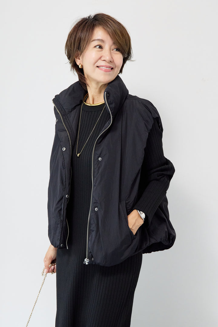 薄中綿バルーンベスト