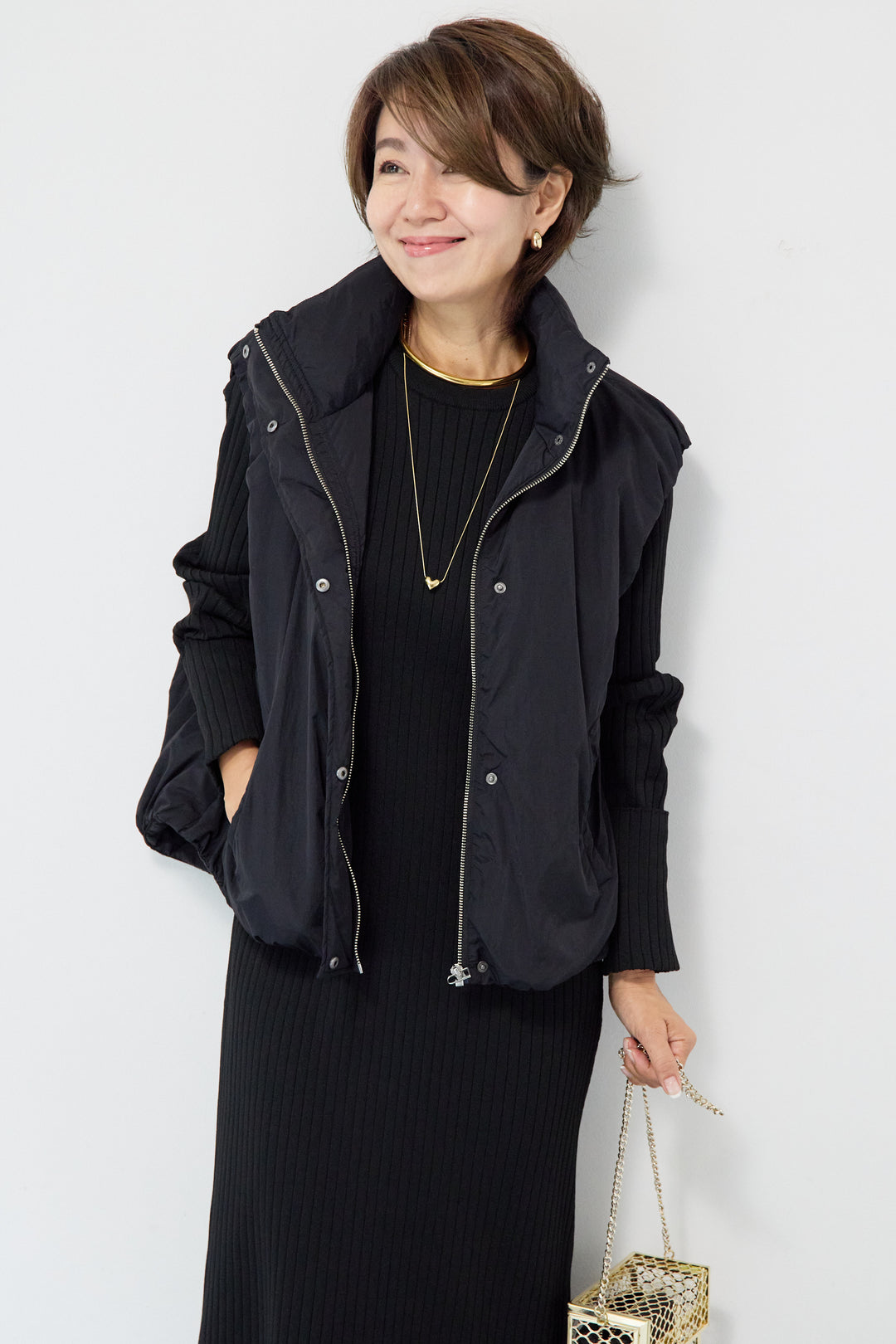 薄中綿バルーンベスト