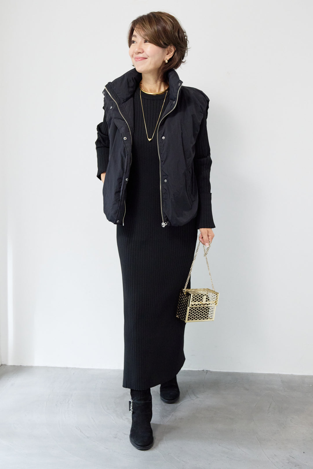 リブニットロングワンピース