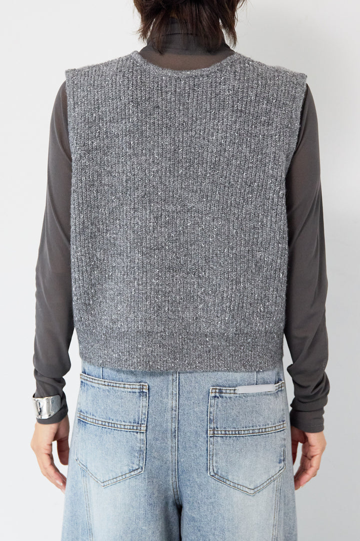 ビーズロゴショートベスト