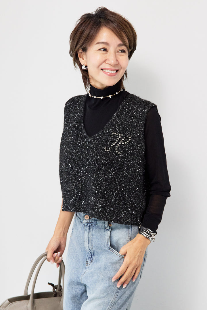 ビーズロゴショートベスト