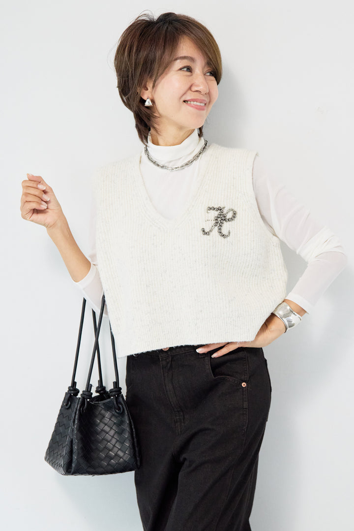 ビーズロゴショートベスト