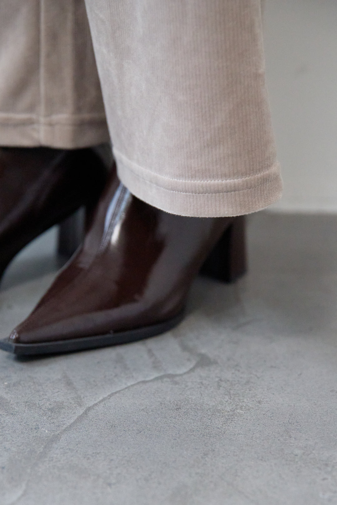 ベロアコールパンツ