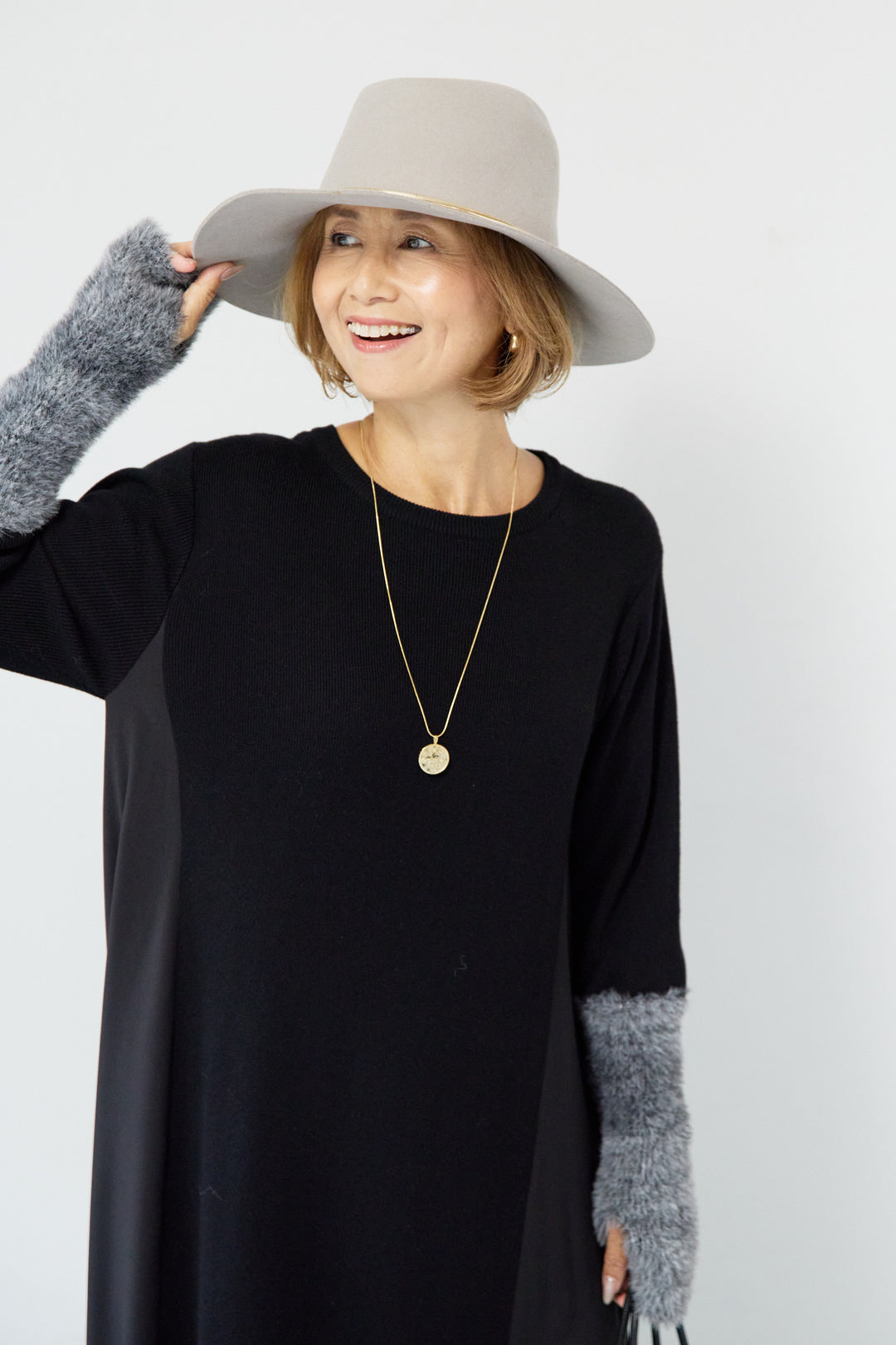 シャギースリーブ布帛切替ワンピース