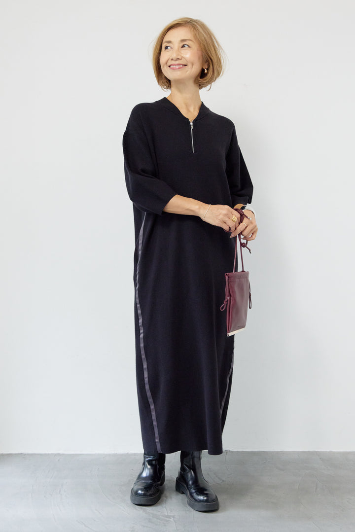 サイドラインニットワンピース