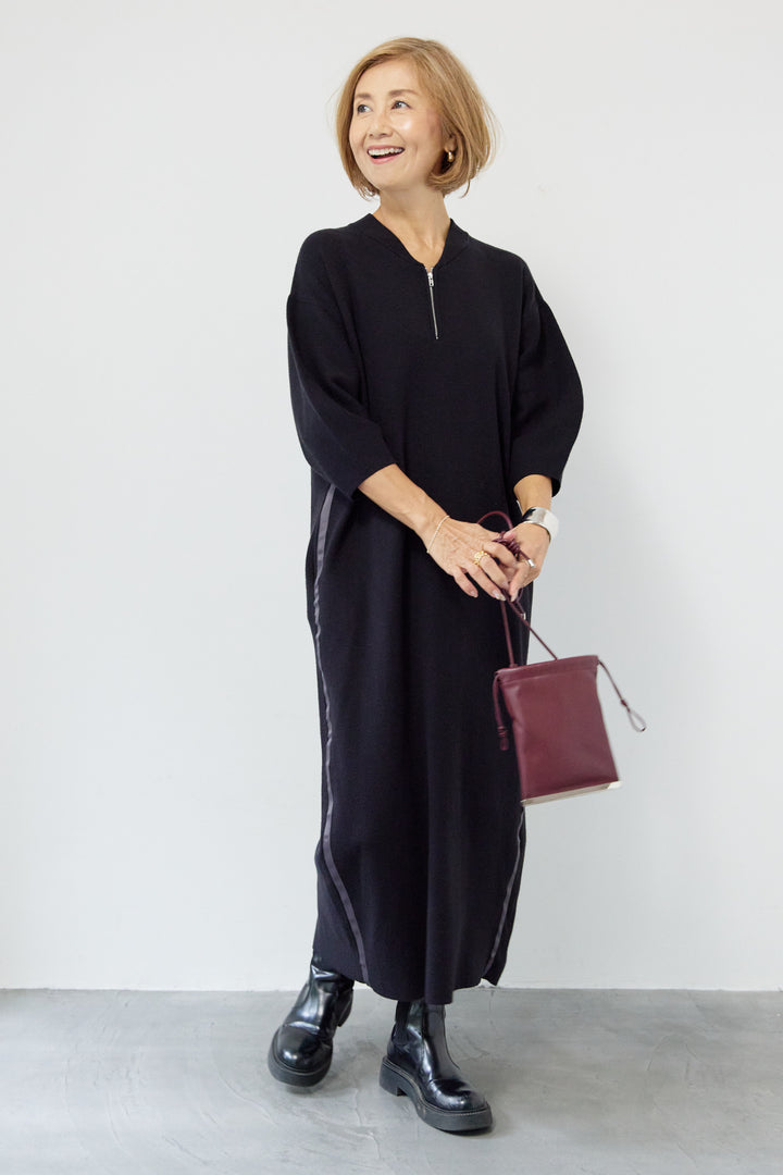 サイドラインニットワンピース