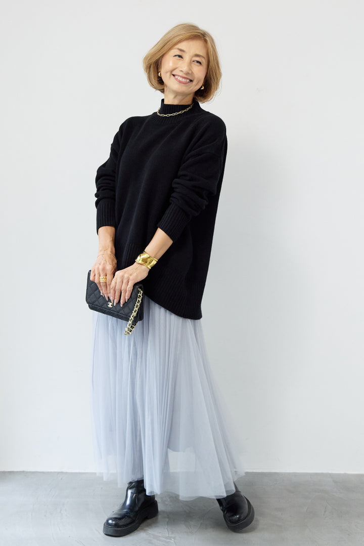 襟スリットハイネック山形ウールニット