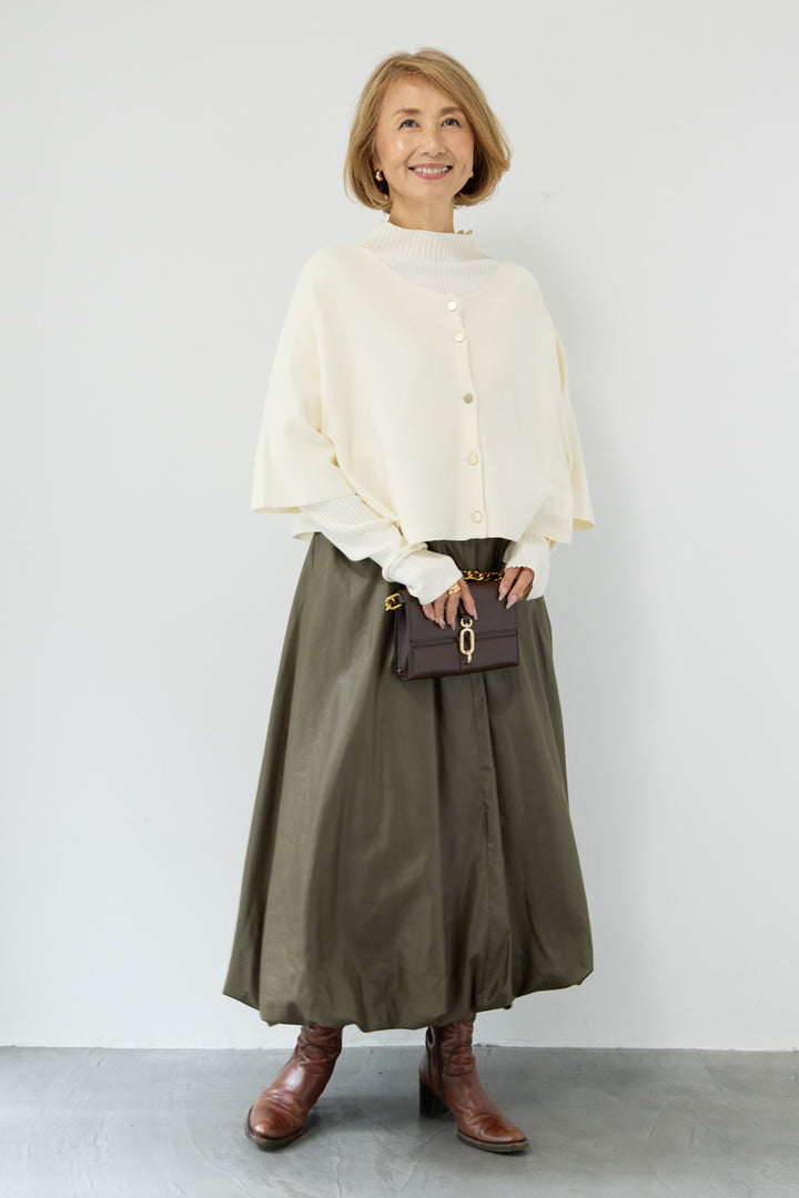 ケープアンサンブルニット