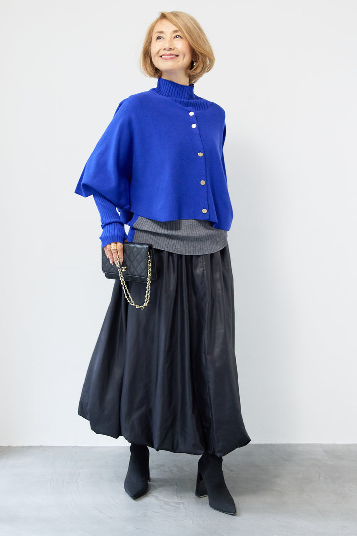 ケープアンサンブルニット