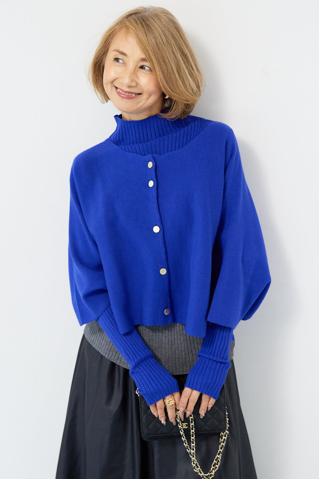 ケープアンサンブルニット