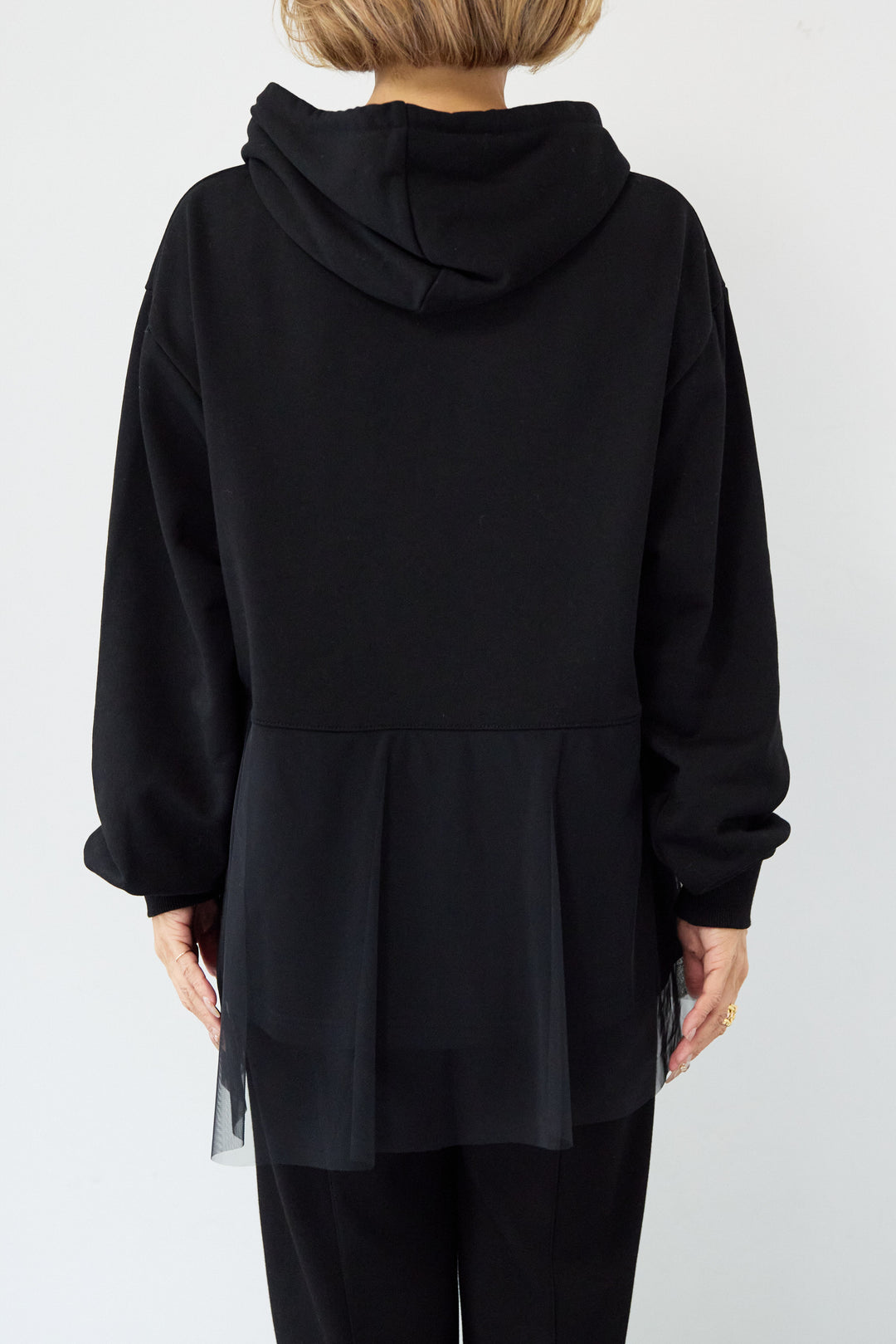 裏毛×チュールフーディプルオーバー