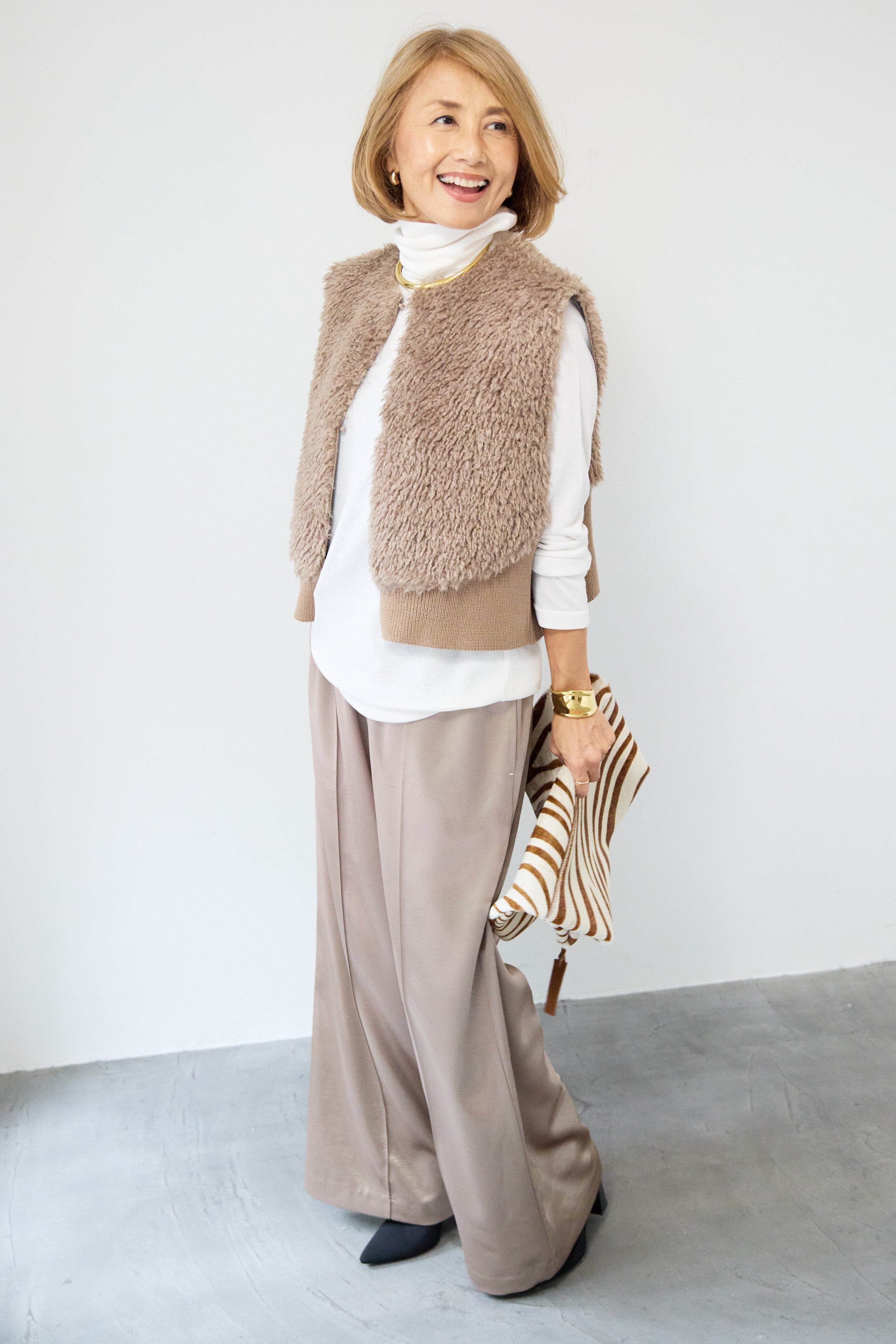 【新品】laholy 阿部礼子 プラスオトハ　バッグ ベージュ PLUS OTOHA × 阿部礼子》special コラボレート – plusotoha