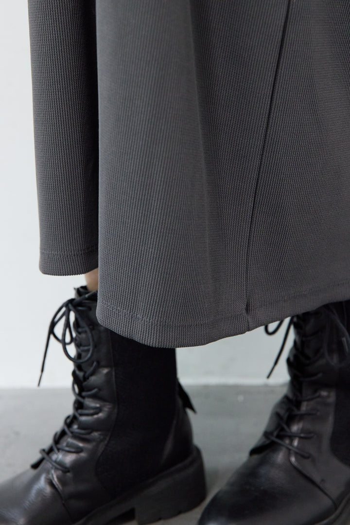 リブカットフーディワンピース