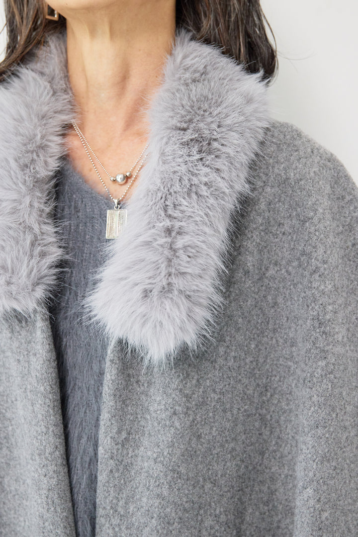 ファー付ストール