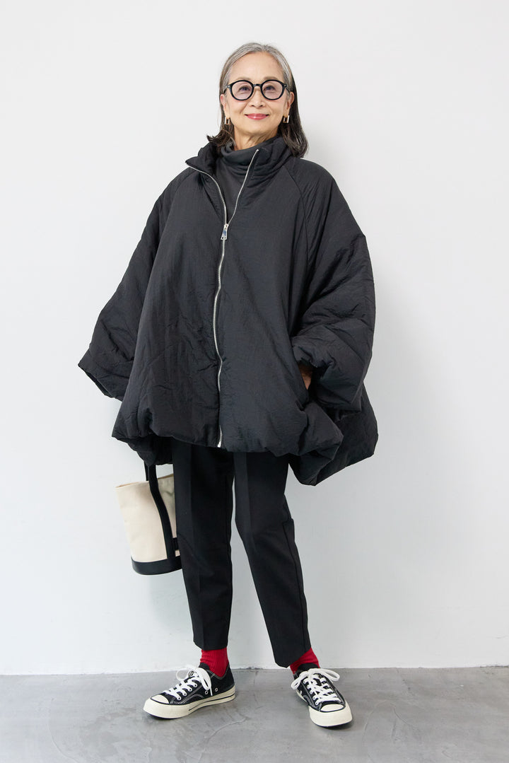 中綿バルーンコート