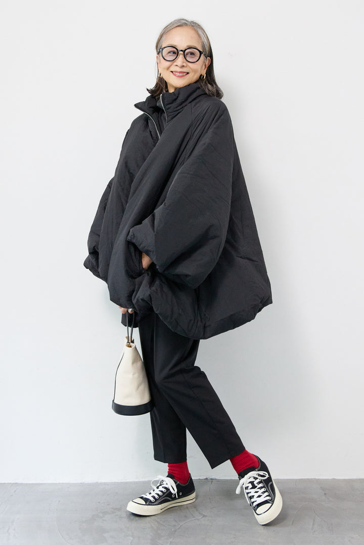 中綿バルーンコート