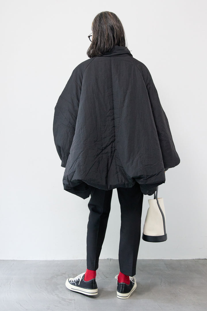 中綿バルーンコート
