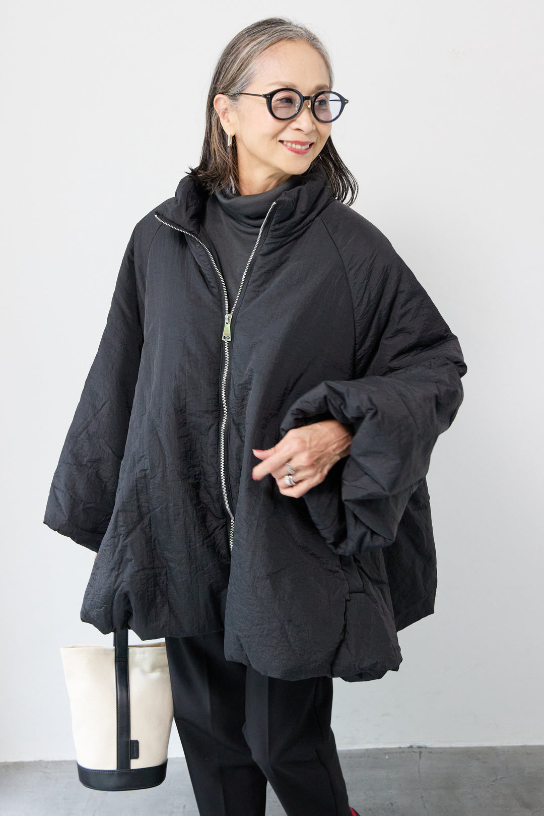 中綿バルーンコート