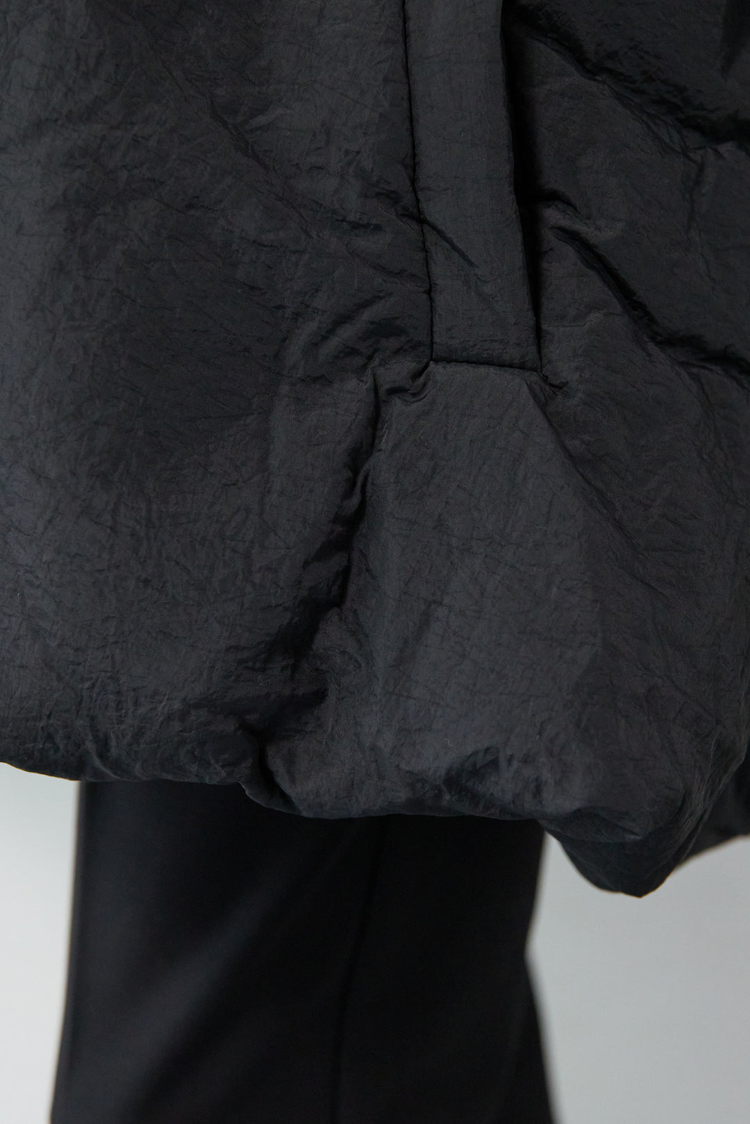 中綿バルーンコート