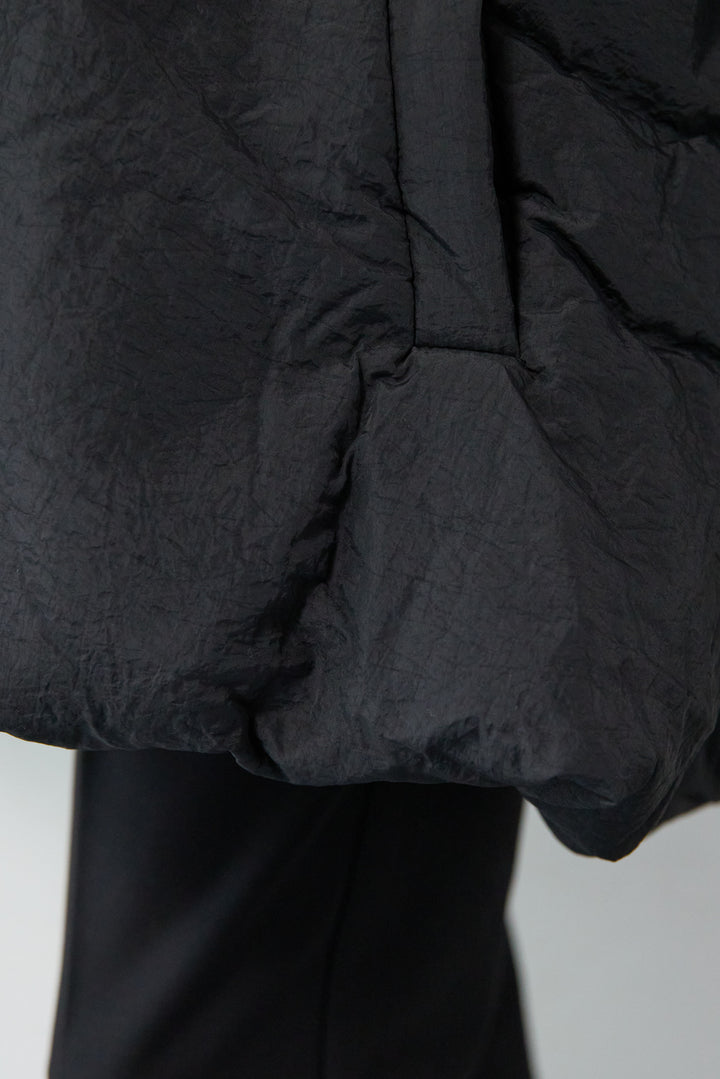 中綿バルーンコート