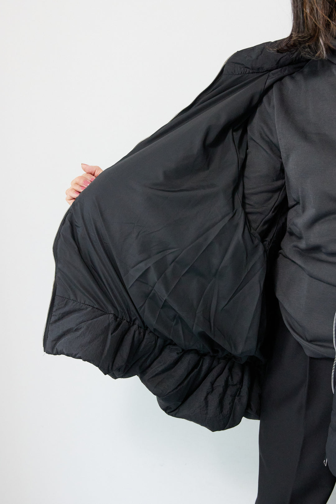 中綿バルーンコート