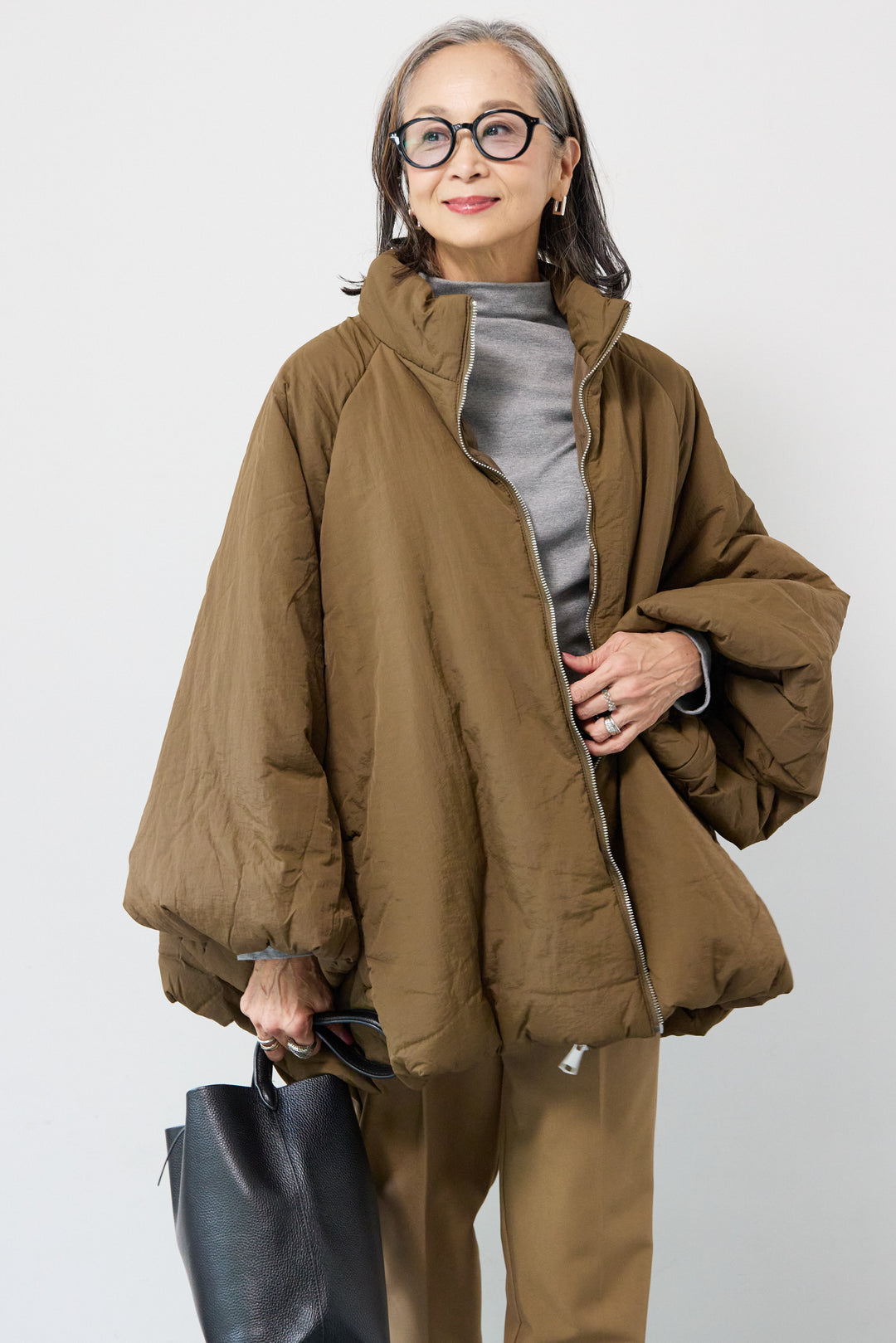 中綿バルーンコート