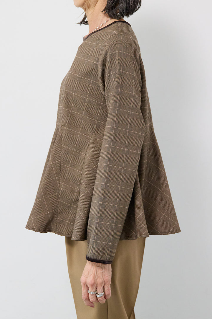 クラシックフレアプルオーバー