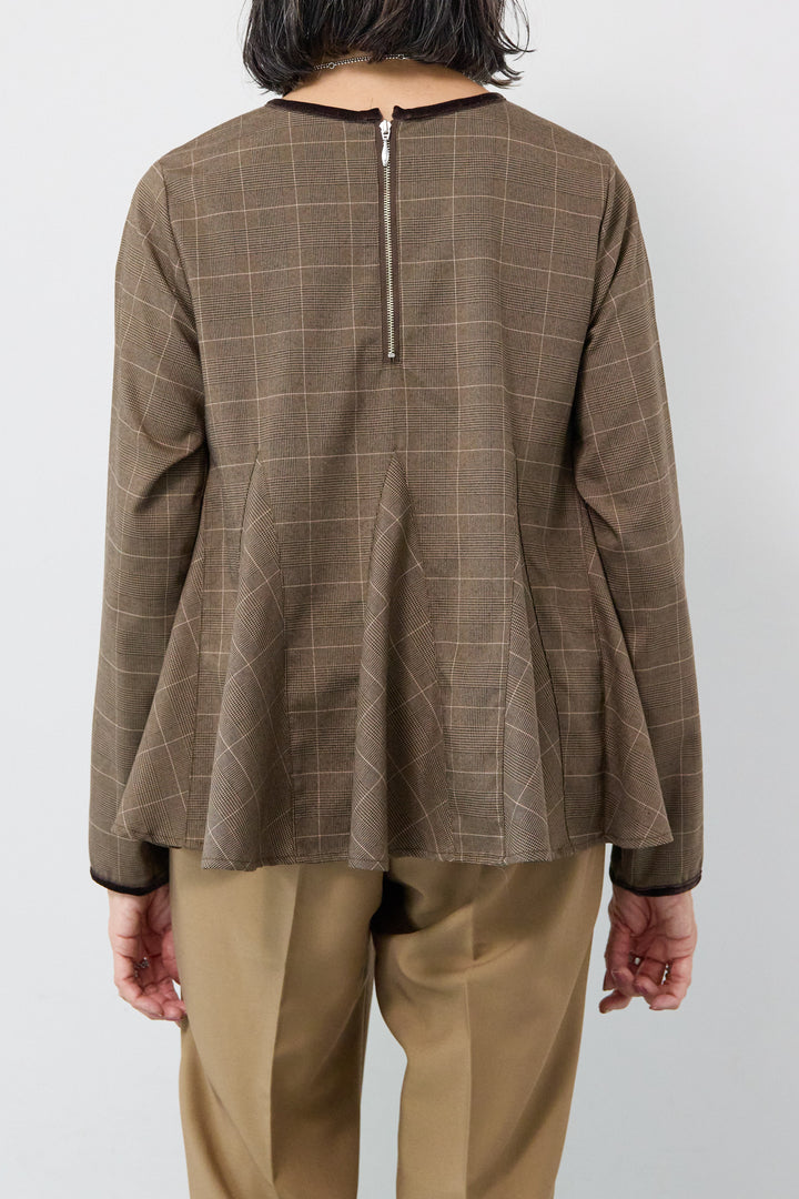 クラシックフレアプルオーバー