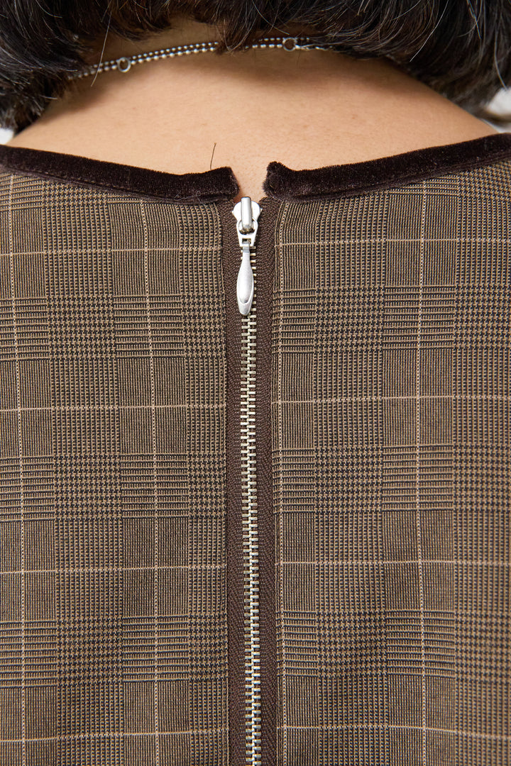 クラシックフレアプルオーバー