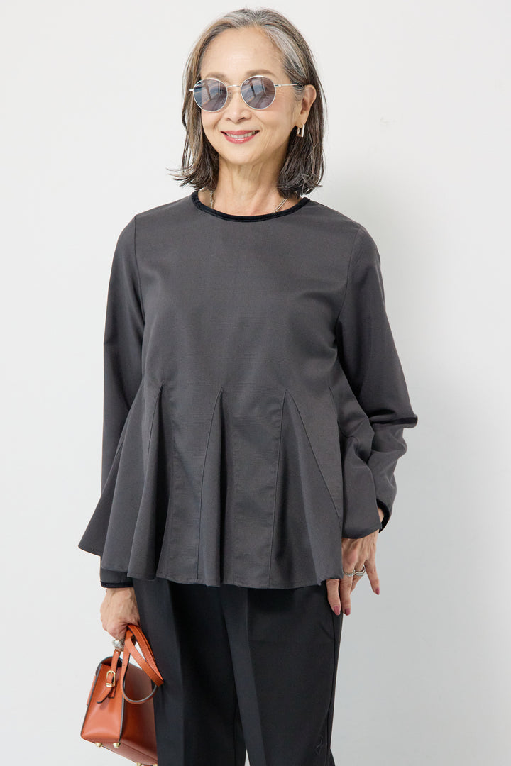 クラシックフレアプルオーバー