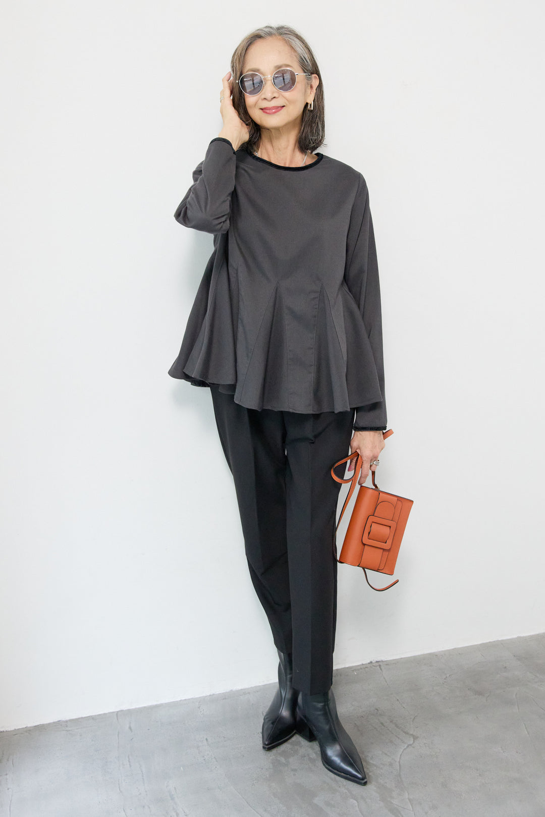 クラシックフレアプルオーバー